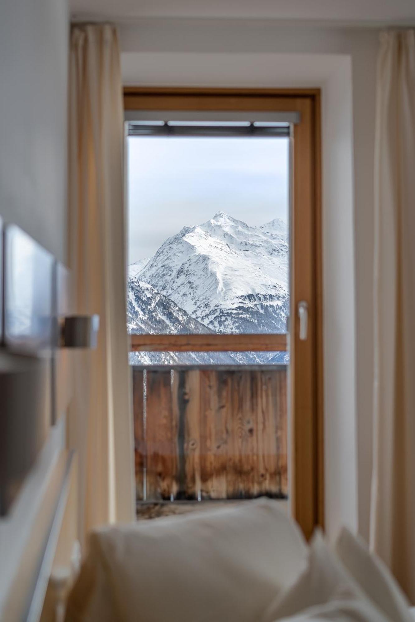 Hotel Hochsoelden Екстер'єр фото