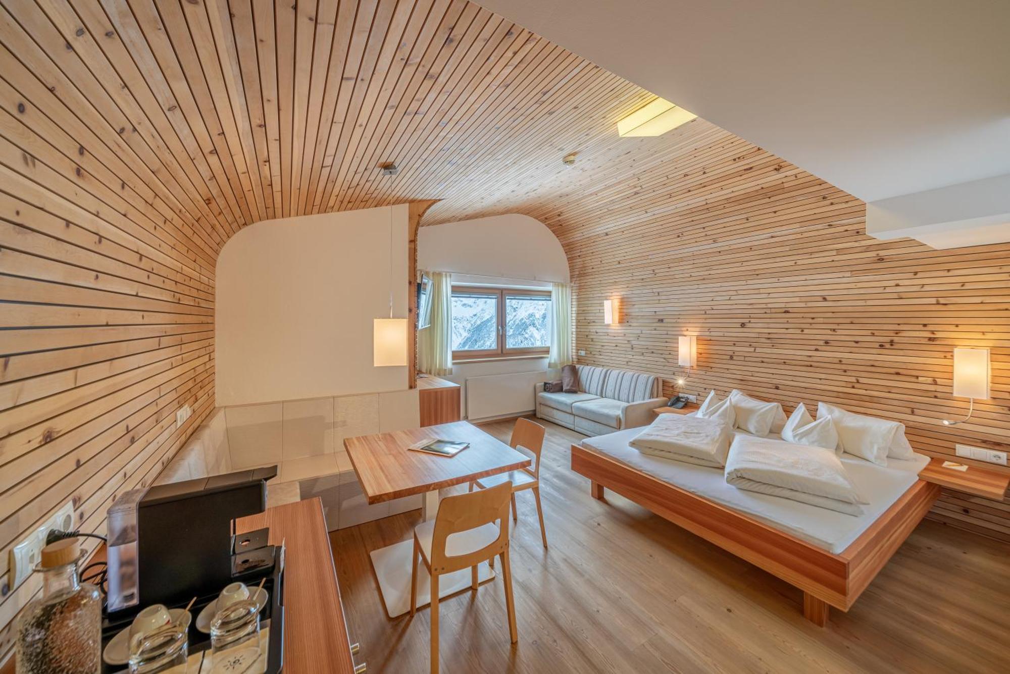 Hotel Hochsoelden Екстер'єр фото