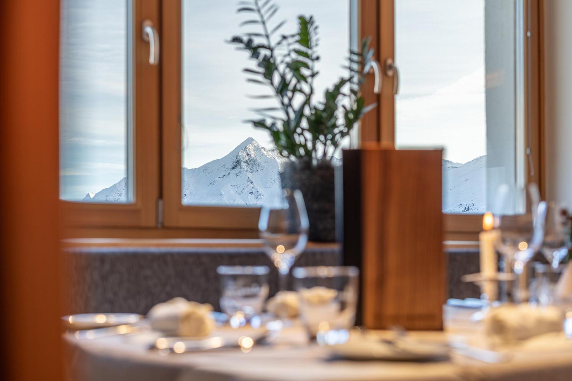 Hotel Hochsoelden Екстер'єр фото
