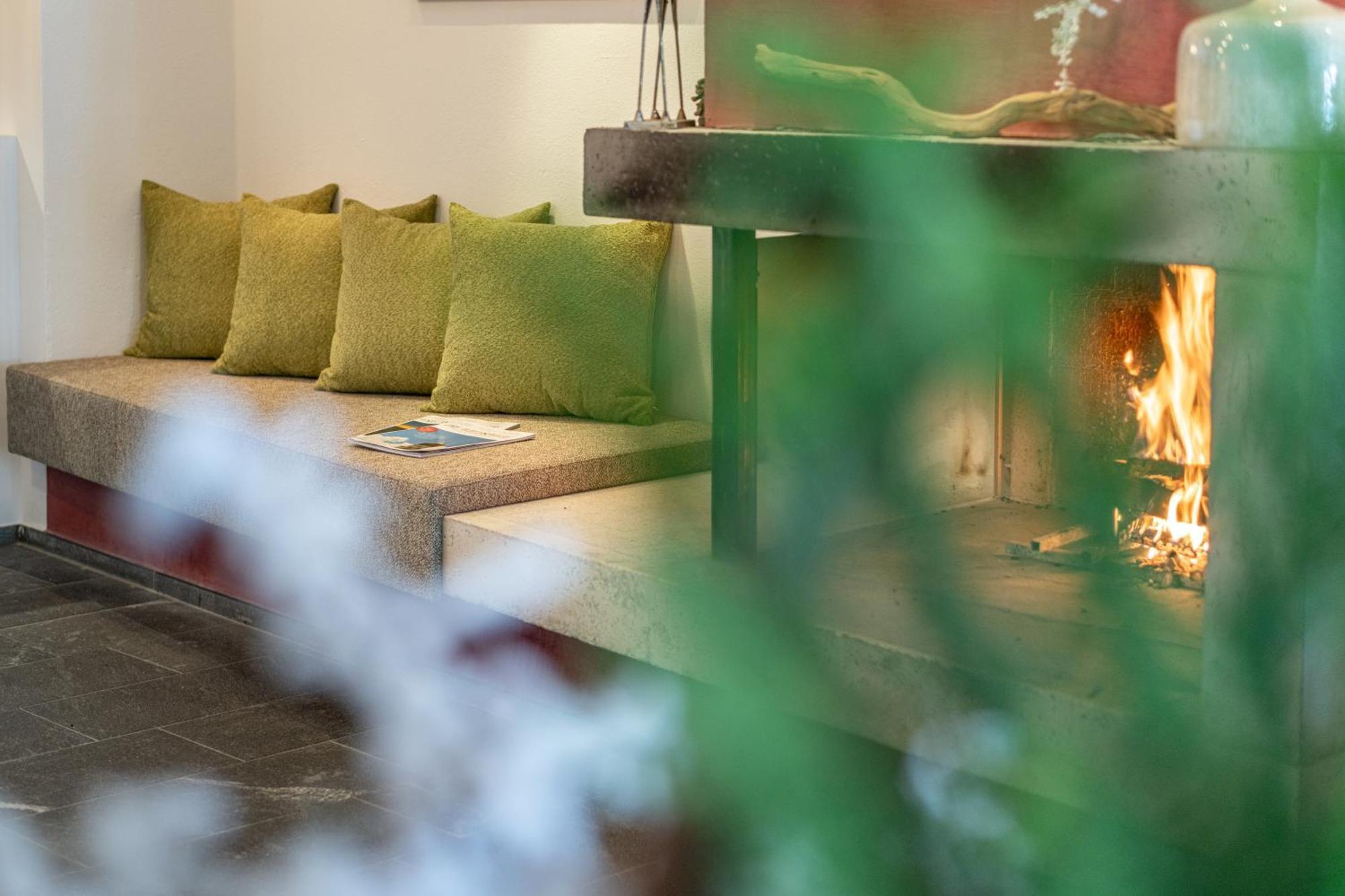 Hotel Hochsoelden Екстер'єр фото