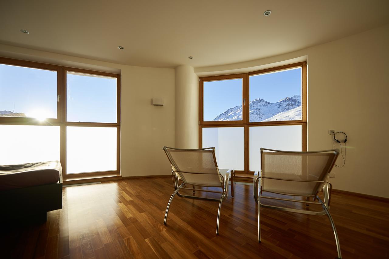 Hotel Hochsoelden Екстер'єр фото